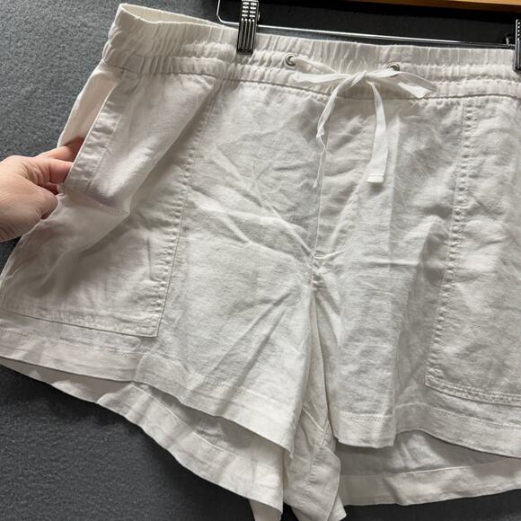 GAP Shorts Womens XL White Coastal Linen Rayon Elastic Waist COMFY 3" Inseam NEW - Picture 2 of 8